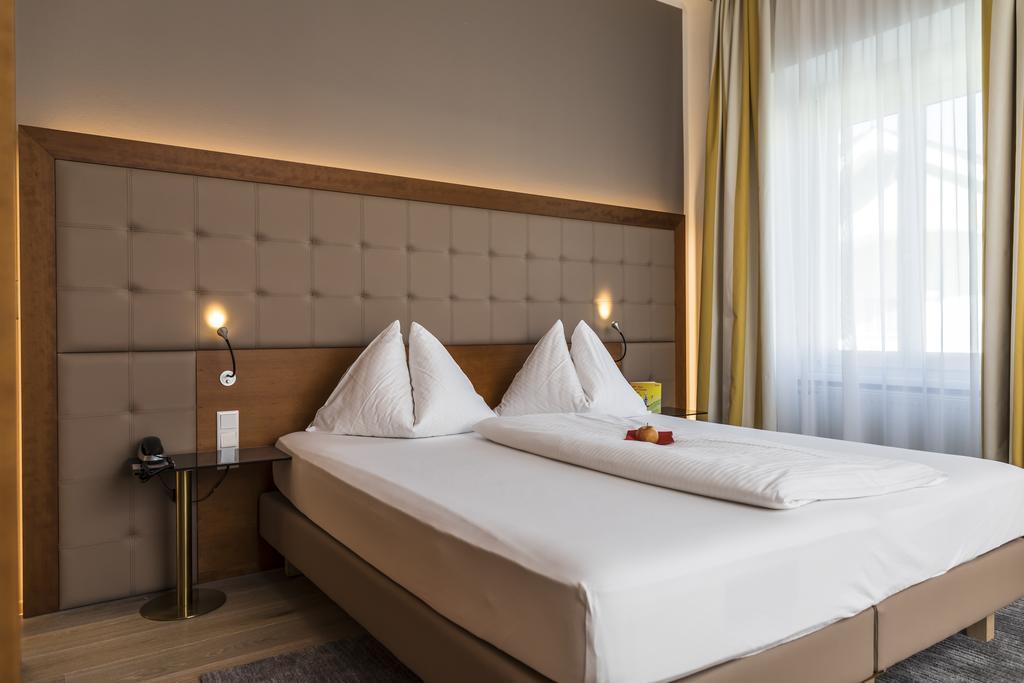 Hotel Goritschnigg Velden am Woerthersee Exterior photo